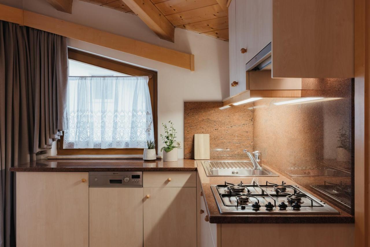 Residence Chalet Pinis Corvara In Badia Exterior foto